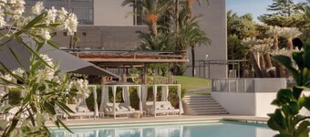 Torre Melina, a Gran Meliá Hotel