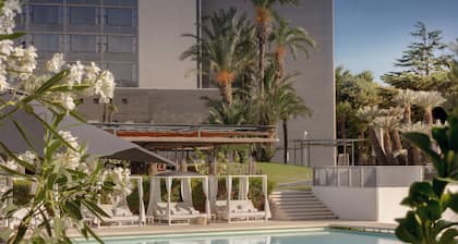 Torre Melina, a Gran Meliá Hotel