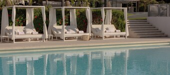 Torre Melina, a Gran Meliá Hotel