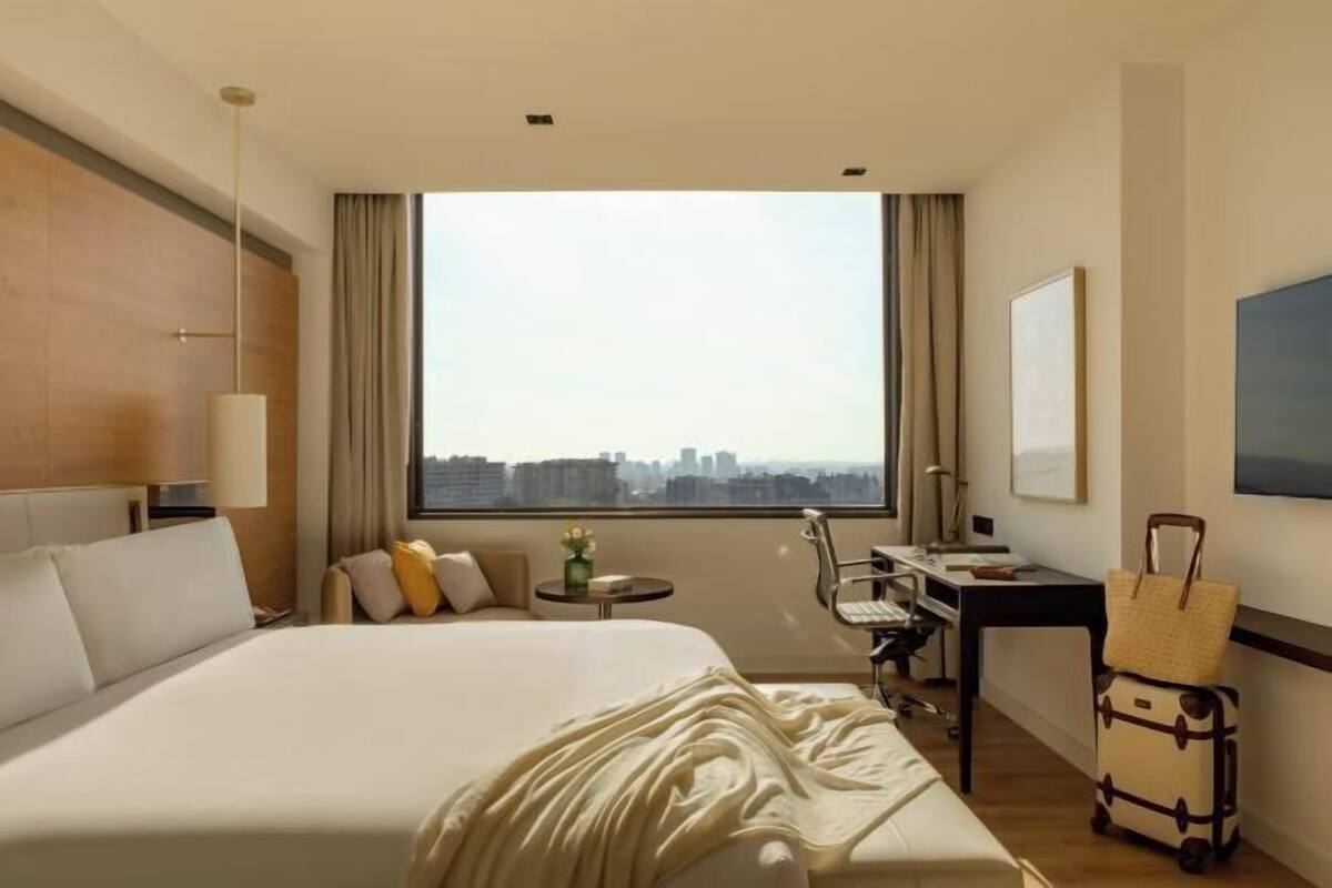 Ropa de cama de alta calidad y minibar