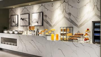 Daily buffet breakfast (CAD 18.00 per person)