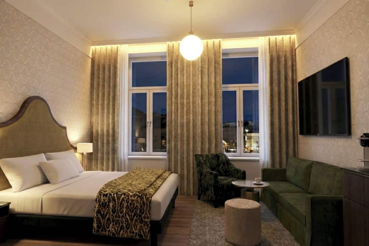 Couette en duvet d'oie, minibar, coffres-forts dans les chambres