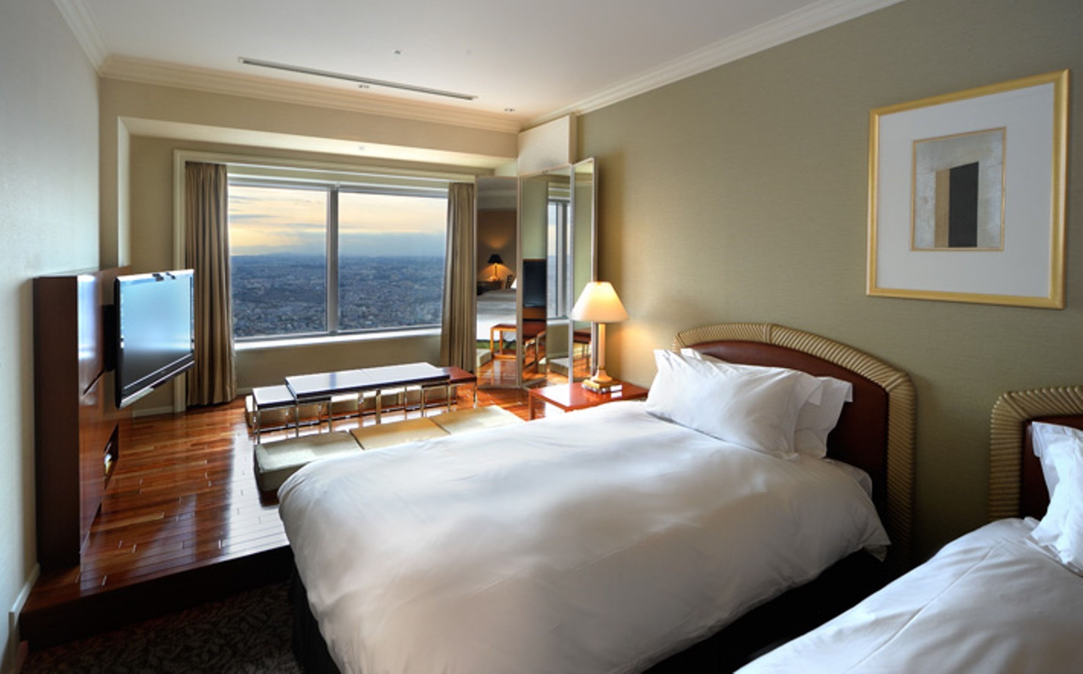 Yokohama Royal Park Reviews, Deals & Photos 2026 - Expedia