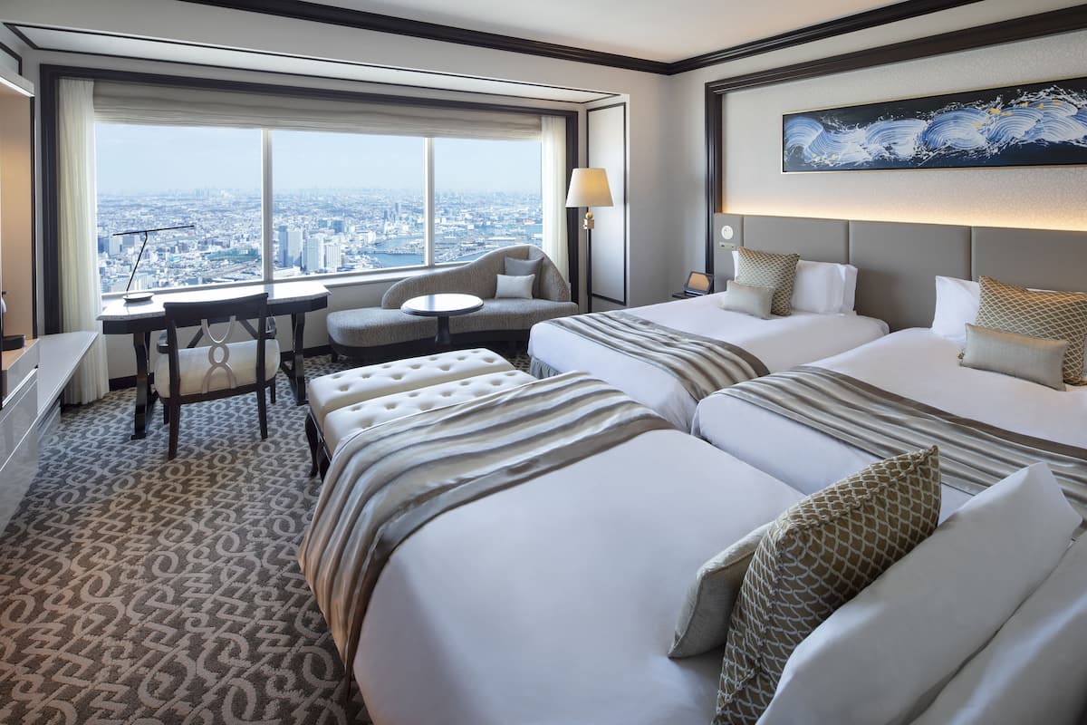 1 bedroom, in-room safe, desk, blackout curtains
