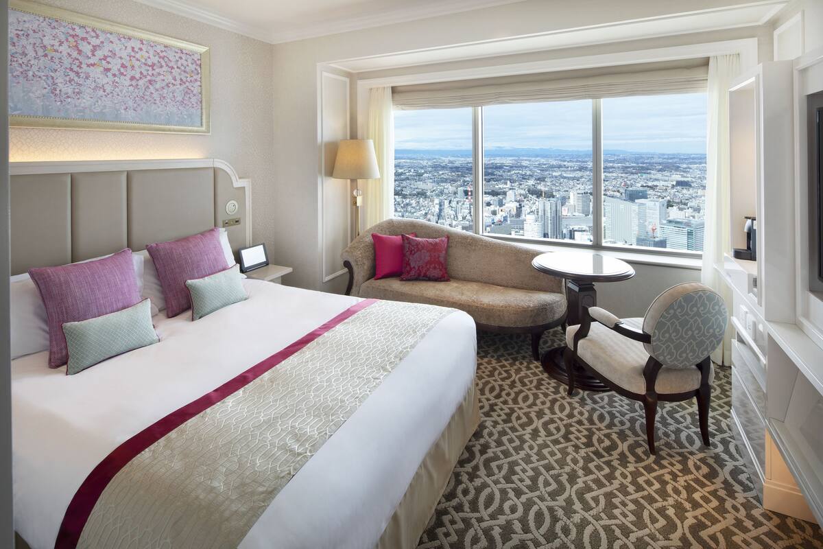 Top of Sky Resort Floor (67th floor) Comfort Double Room, City View, Non Smoking | In-room safe, desk, blackout curtains, soundproofing