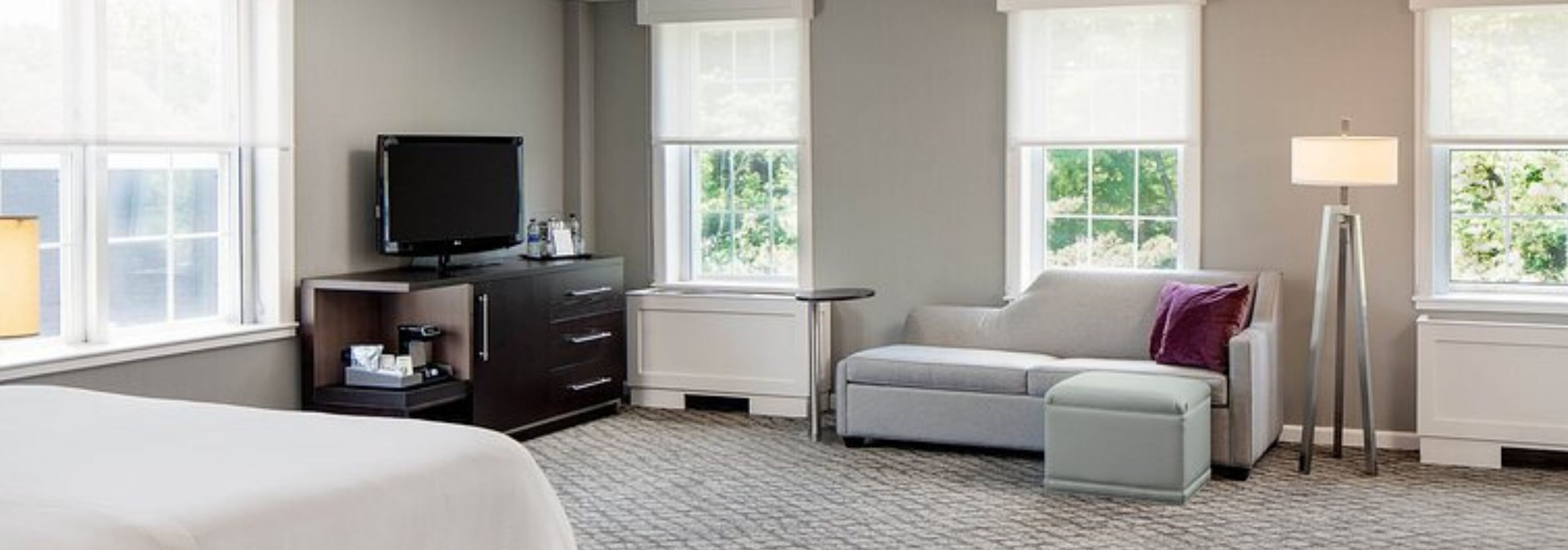 presidential suite, 1 bedroom | pillow-top beds, in-room safe, desk, iron/ironing board