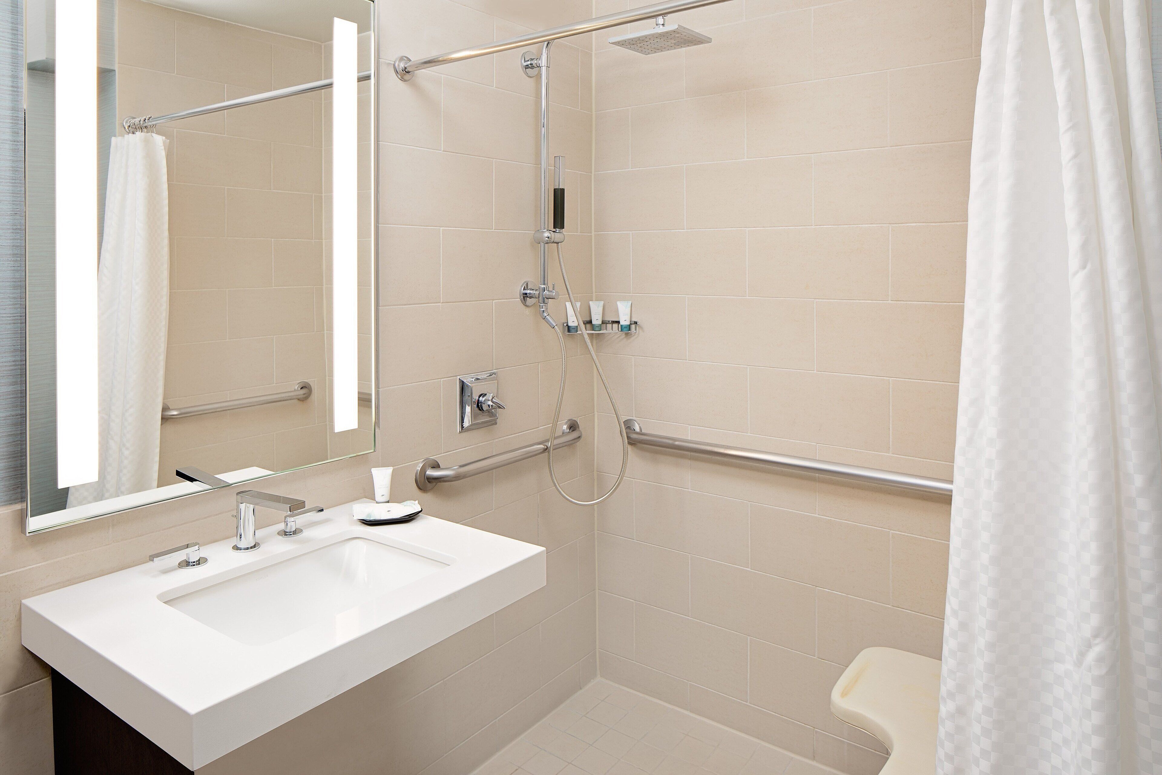 traditional room, 1 queen bed | bathroom | hair dryer, bathrobes, towels