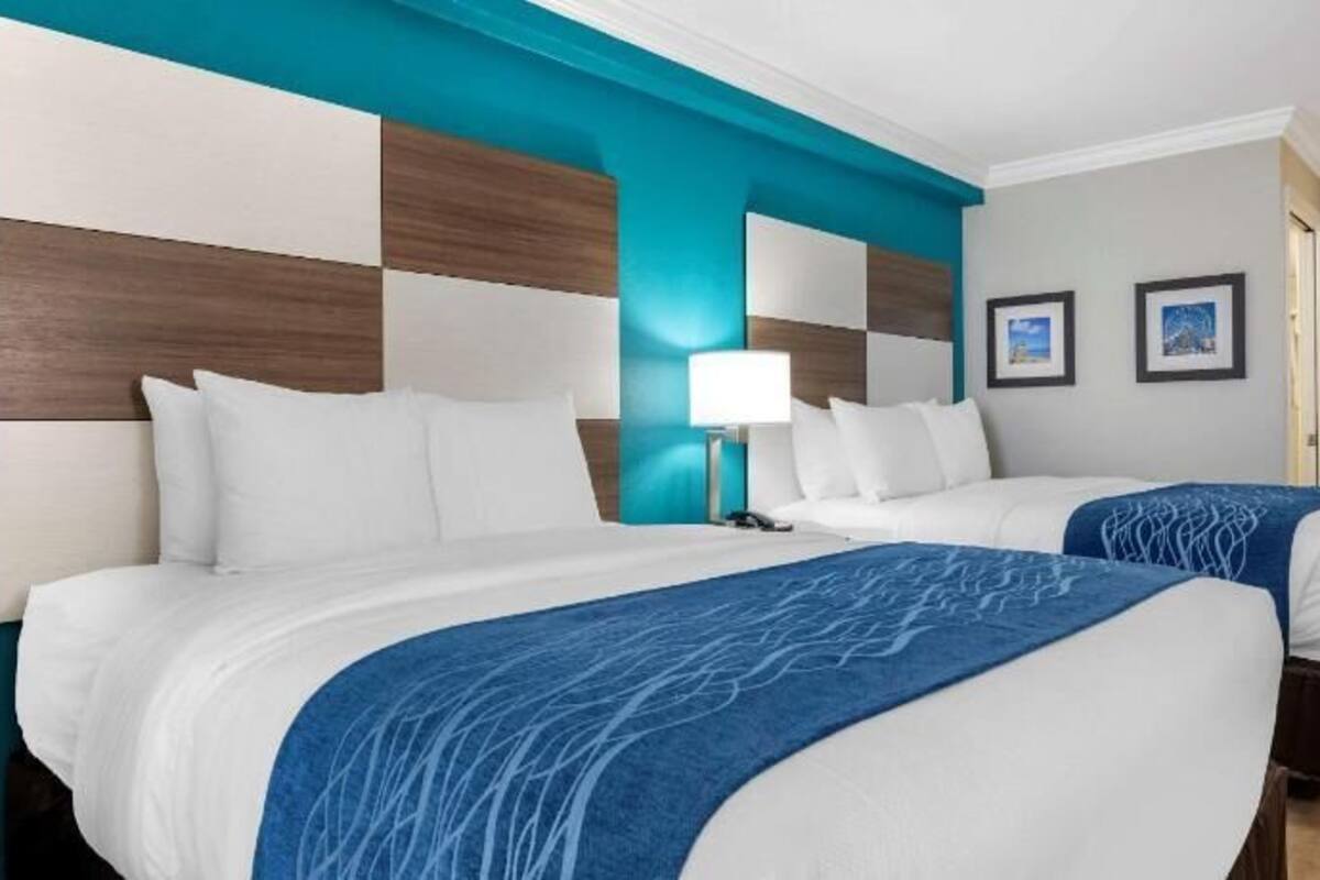 Egyptian cotton sheets, premium bedding, pillow-top beds, desk