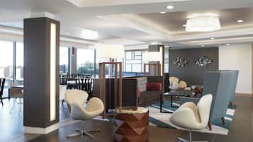 Lobby-lounge