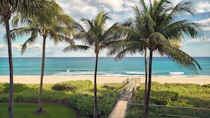 Privatstrand in der Nähe, weißer Sandstrand