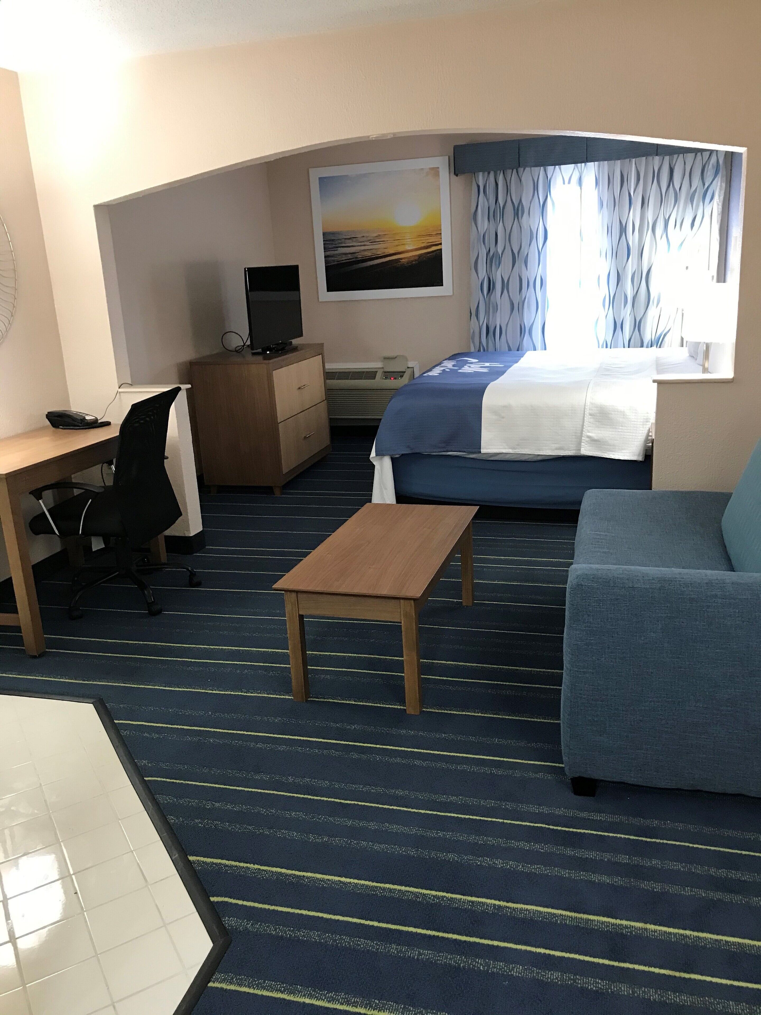 Desk, iron/ironing board, free WiFi, bed sheets
