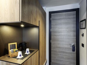 Superior Room | Premium bedding, down comforters, memory foam beds, minibar