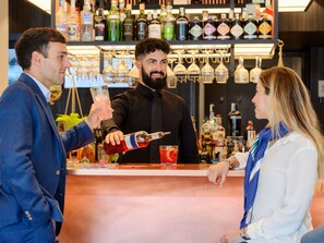 Cocktail bar