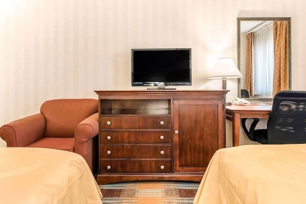 Egyptian cotton sheets, premium bedding, pillow-top beds, desk