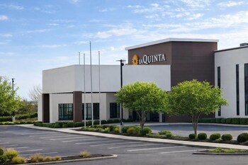 La Quinta Inn & Suites by Wyndham Miamisburg Dayton South