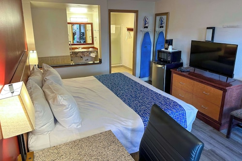 Econo Lodge Edmonds North Seattle