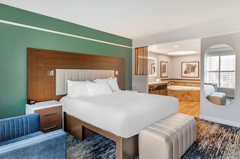 Separate tub and shower, deep soaking tub, designer toiletries at Hilton Grand Vacations Club Flamingo Las Vegas