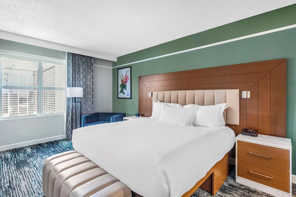 1 bedroom, premium bedding, down comforters, pillowtop beds