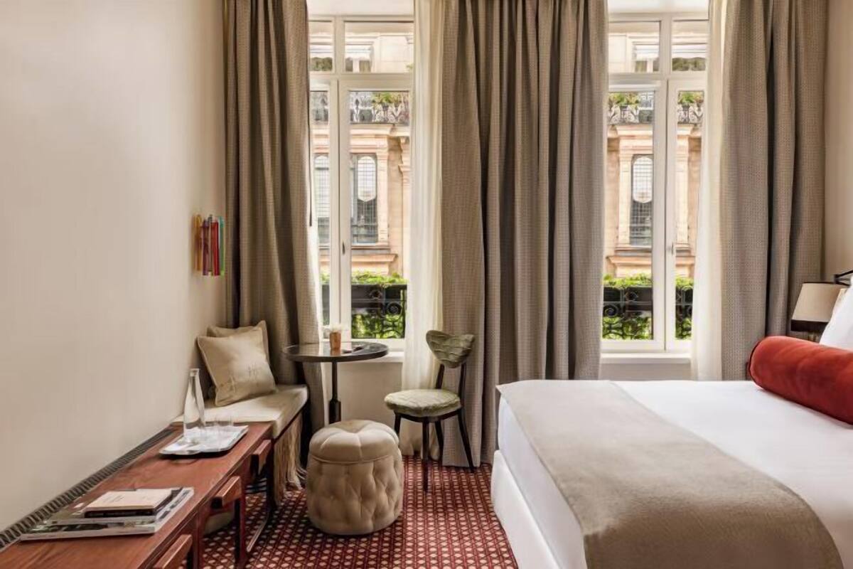 Premium bedding, minibar, in-room safe, blackout curtains