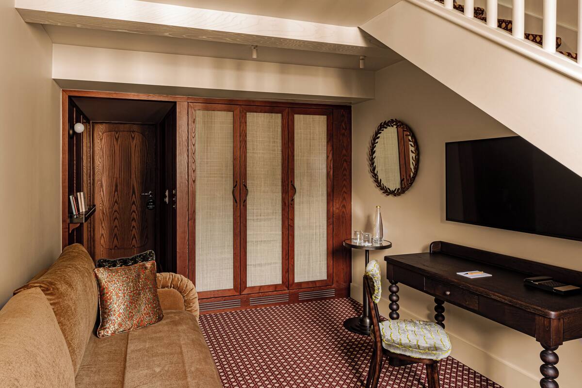 Family Suite (Component Suite)