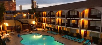 Mardi Gras Hotel & Casino