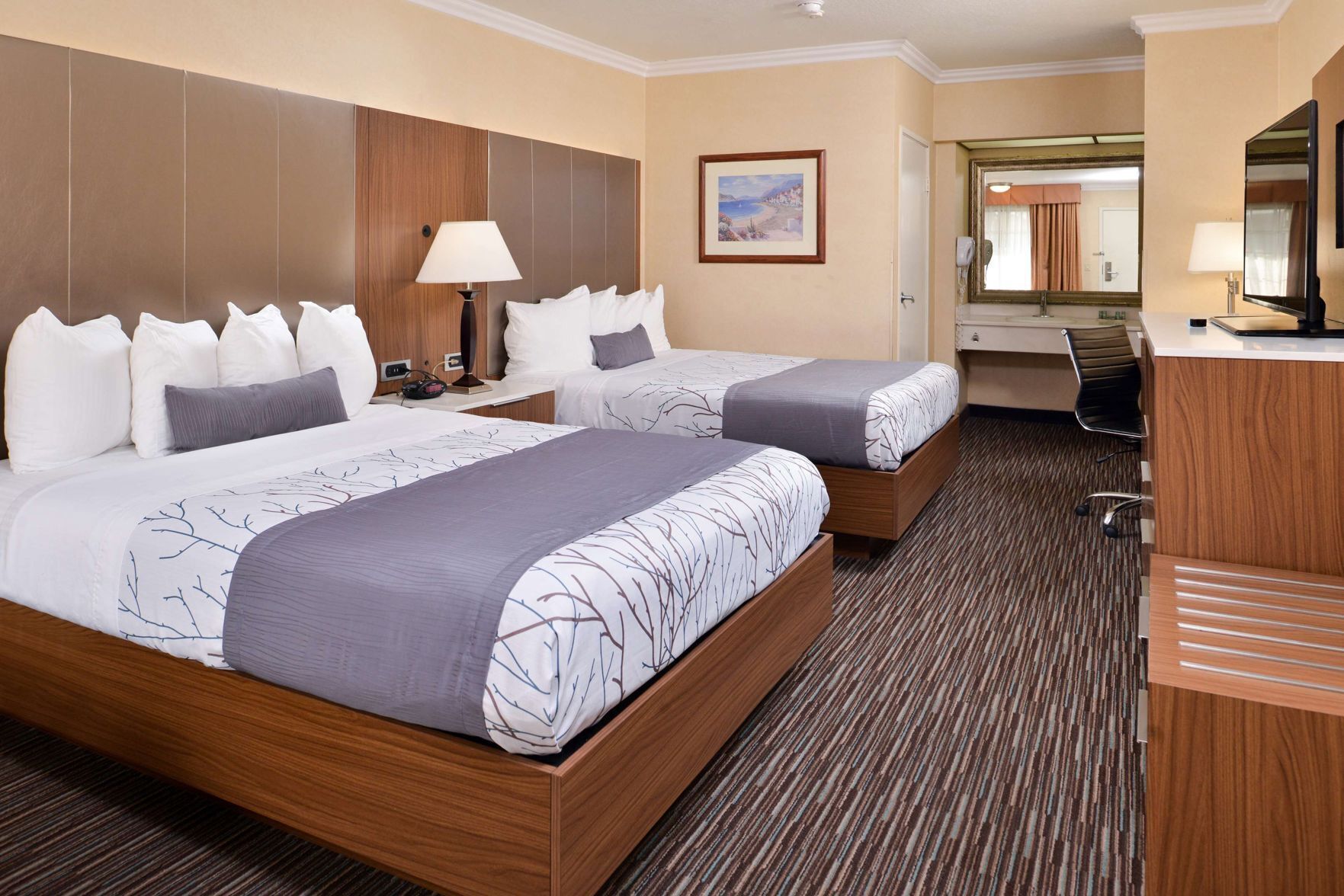 In-room safe, desk, laptop workspace, iron/ironing board