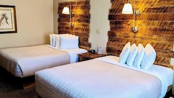 Habitació estàndard, 2 llits de matrimoni | Wifi gratuïta i roba de llit