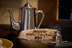 Petit déjeuner continental compris tous les jours