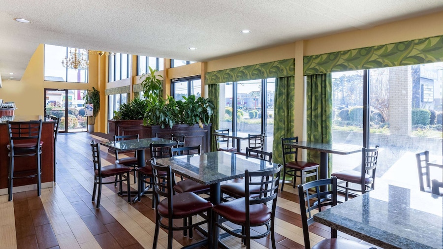 Days Inn by Wyndham Florence/I-95 North