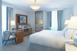 Deluxe Room, 1 King Bed