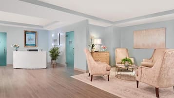 Salas de tratamiento para parejas, un sauna