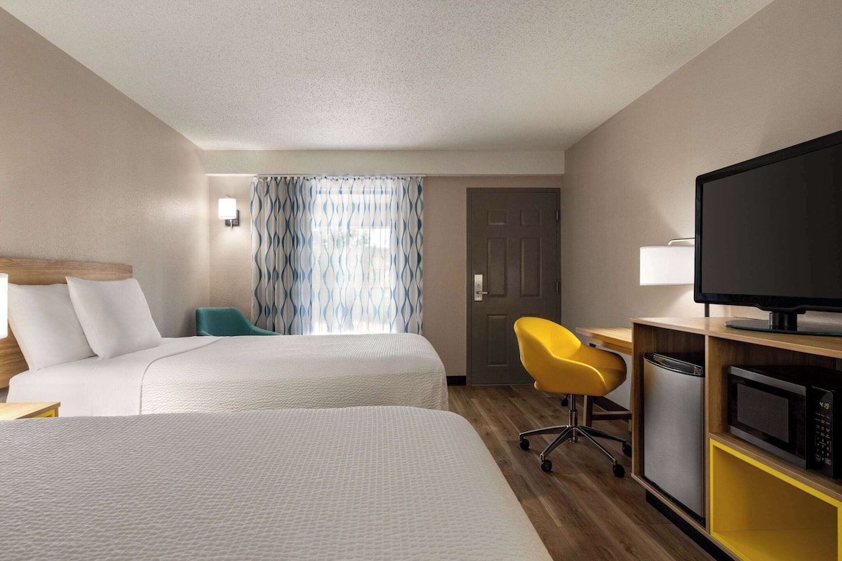 Room, 2 Double Beds, Smoking (2nd Floor) | Blackout drapes, iron/ironing board, free cribs/infant beds