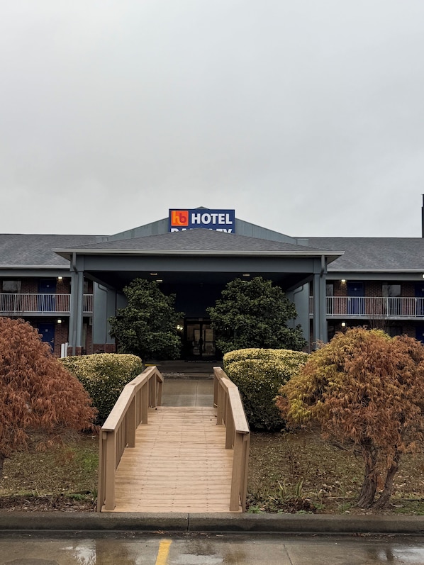 Facciata della struttura