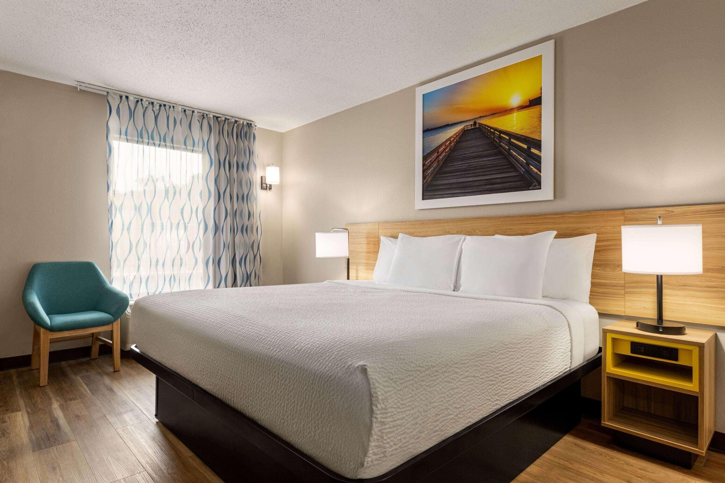 Blackout drapes, iron/ironing board, free WiFi, bed sheets