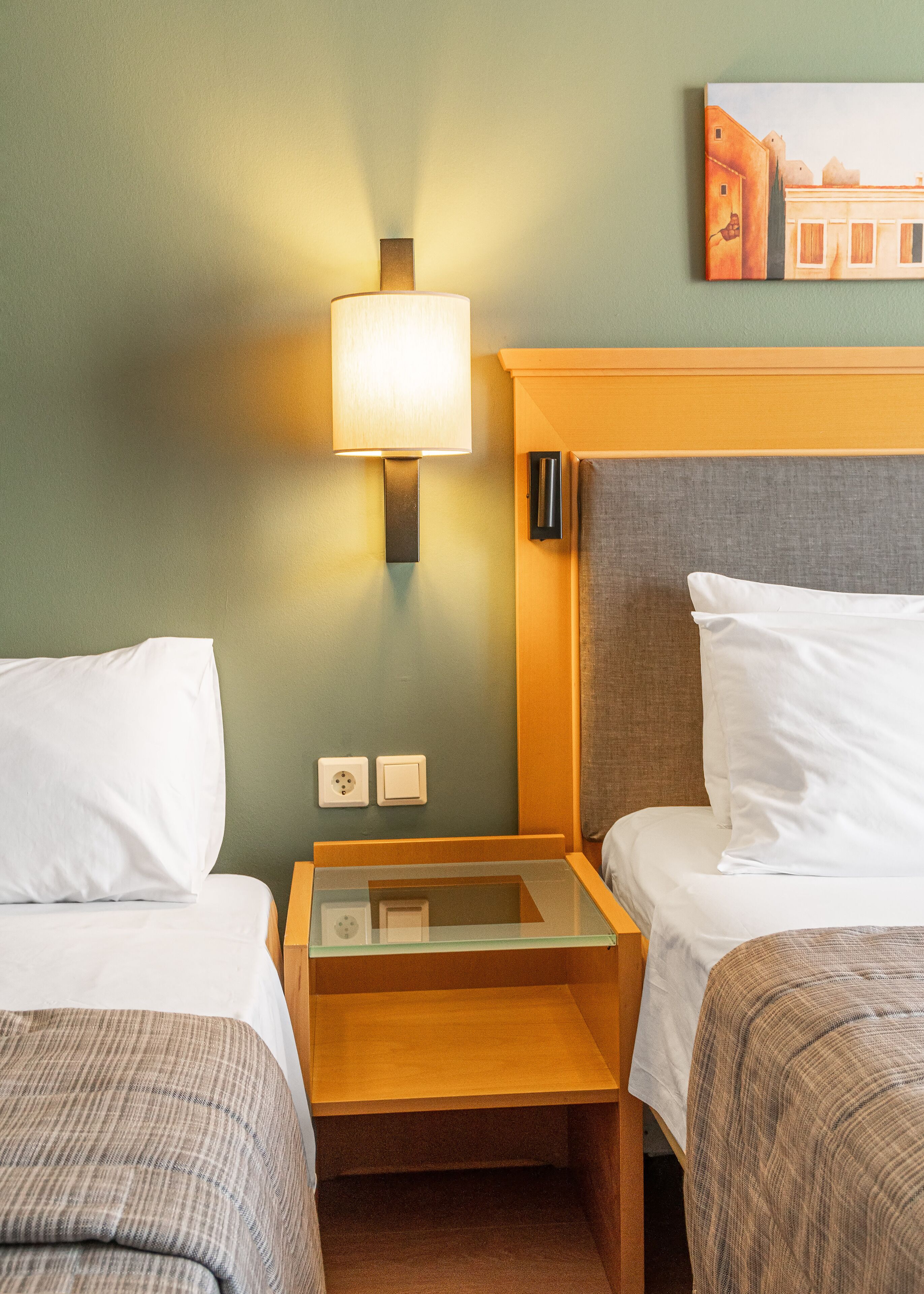 in-room safe, desk, soundproofing, iron/ironing board