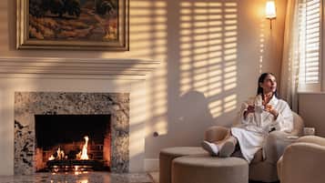 Couples treatment room(s), sauna, body treatments, aromatherapy