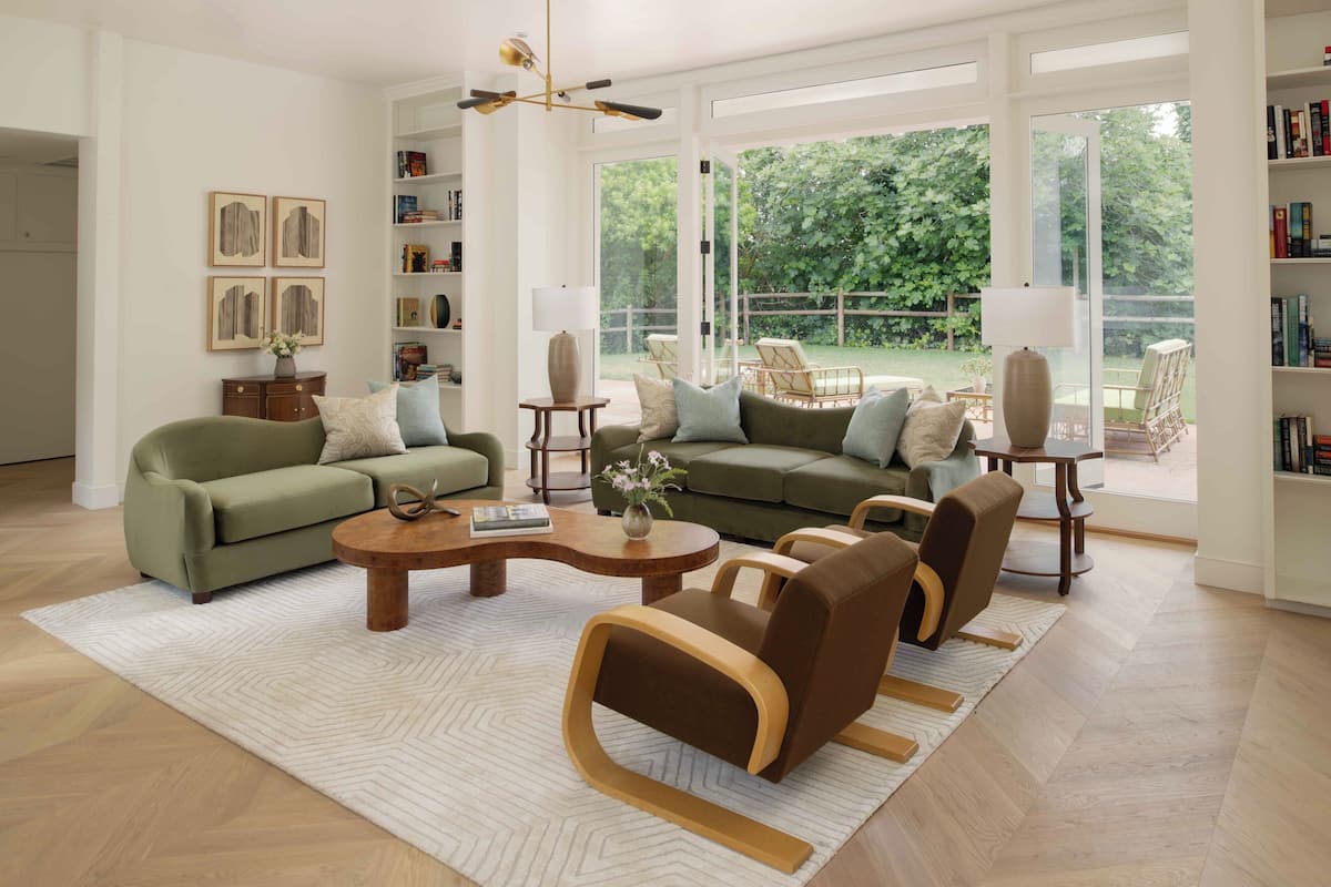 Superior House (Hibiscus Residence) | Living area | 55-inch flat-screen TV with satellite channels, TV