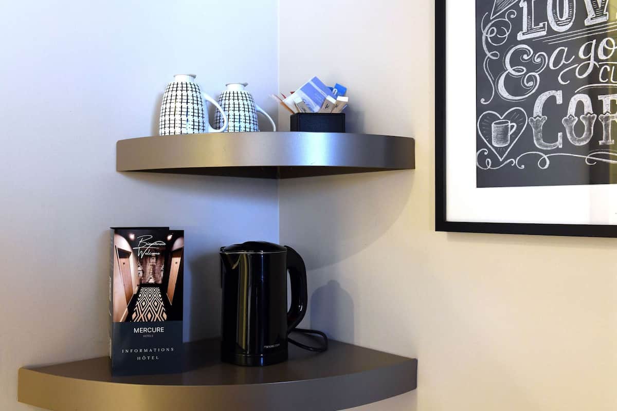 Premium bedding, desk, blackout curtains, soundproofing