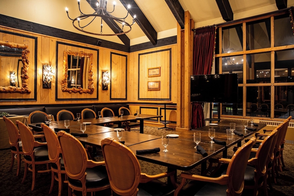 Grouse Mountain Lodge by null