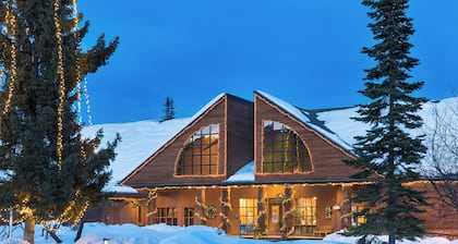 Grouse Mountain Lodge