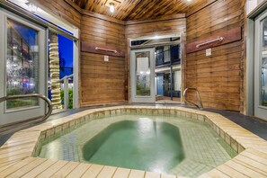 Spa - Best Western Plus Westbank (Harvey)