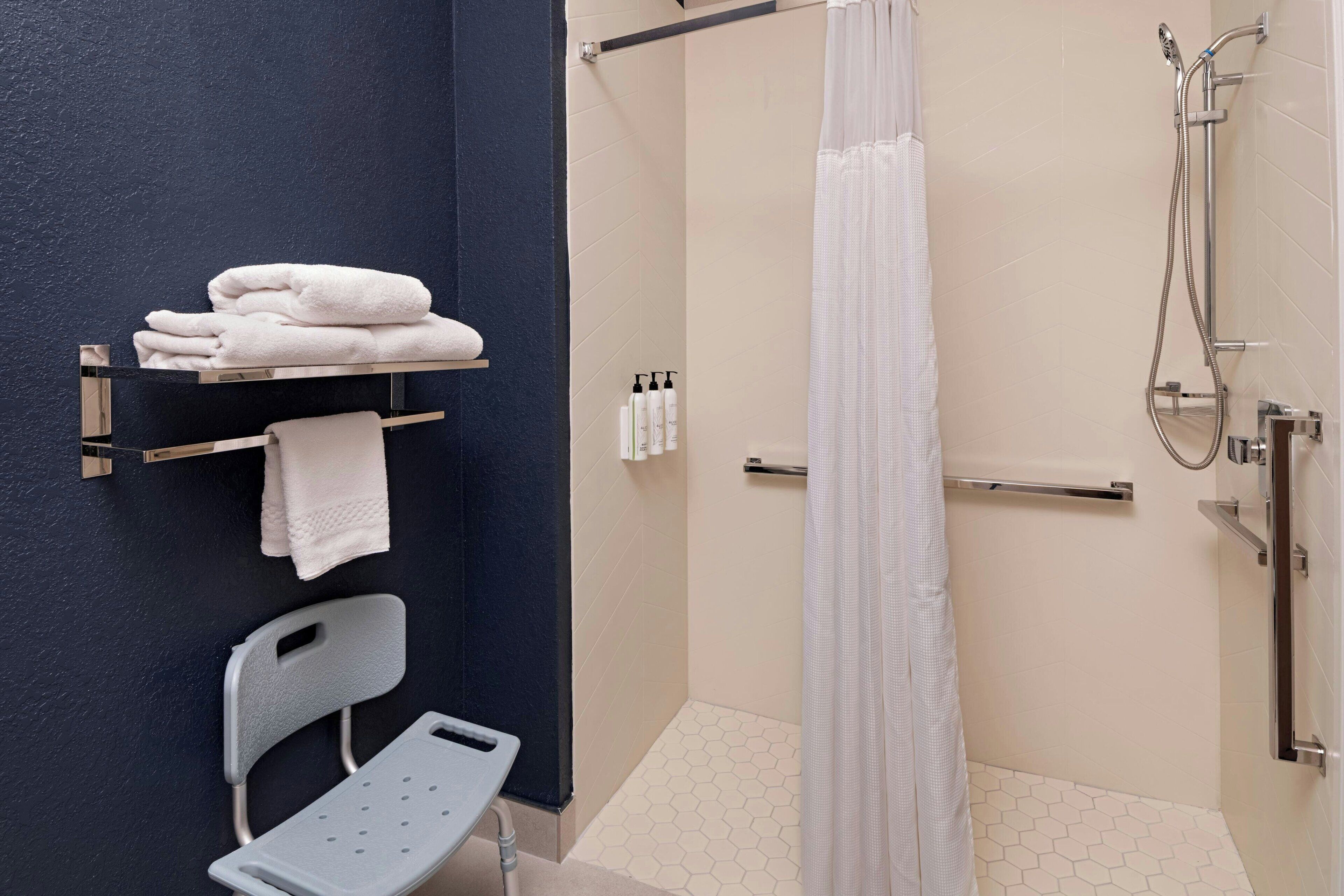 Photo - Fairfield Inn & Suites Austin University Area