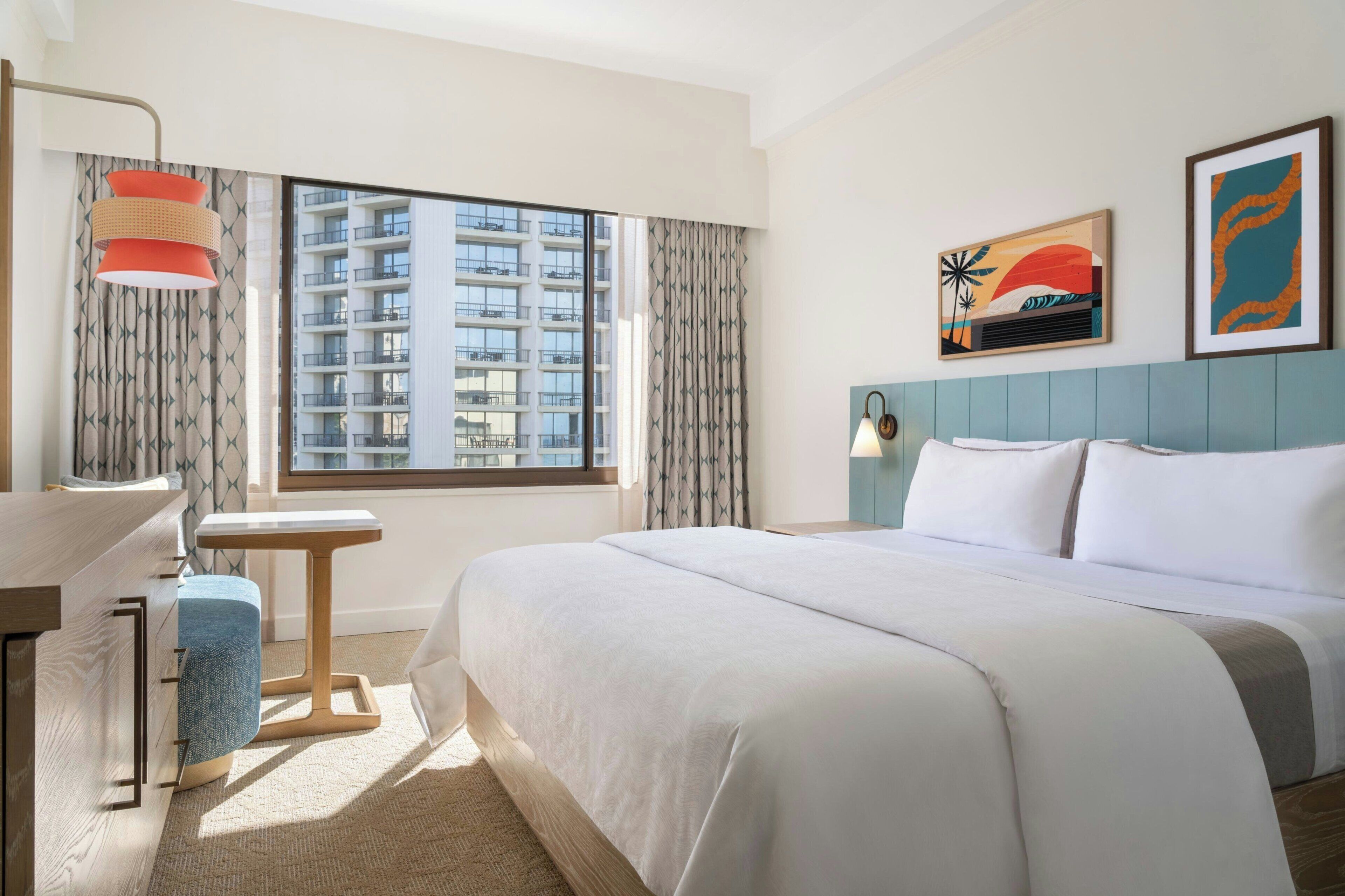 Surfrider City View, 1 King or 1 Queen, Newly Renovated | Premium bedding, pillowtop beds, in-room safe, desk