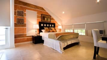 Premium Room, 1 Queen Bed (Samaan)