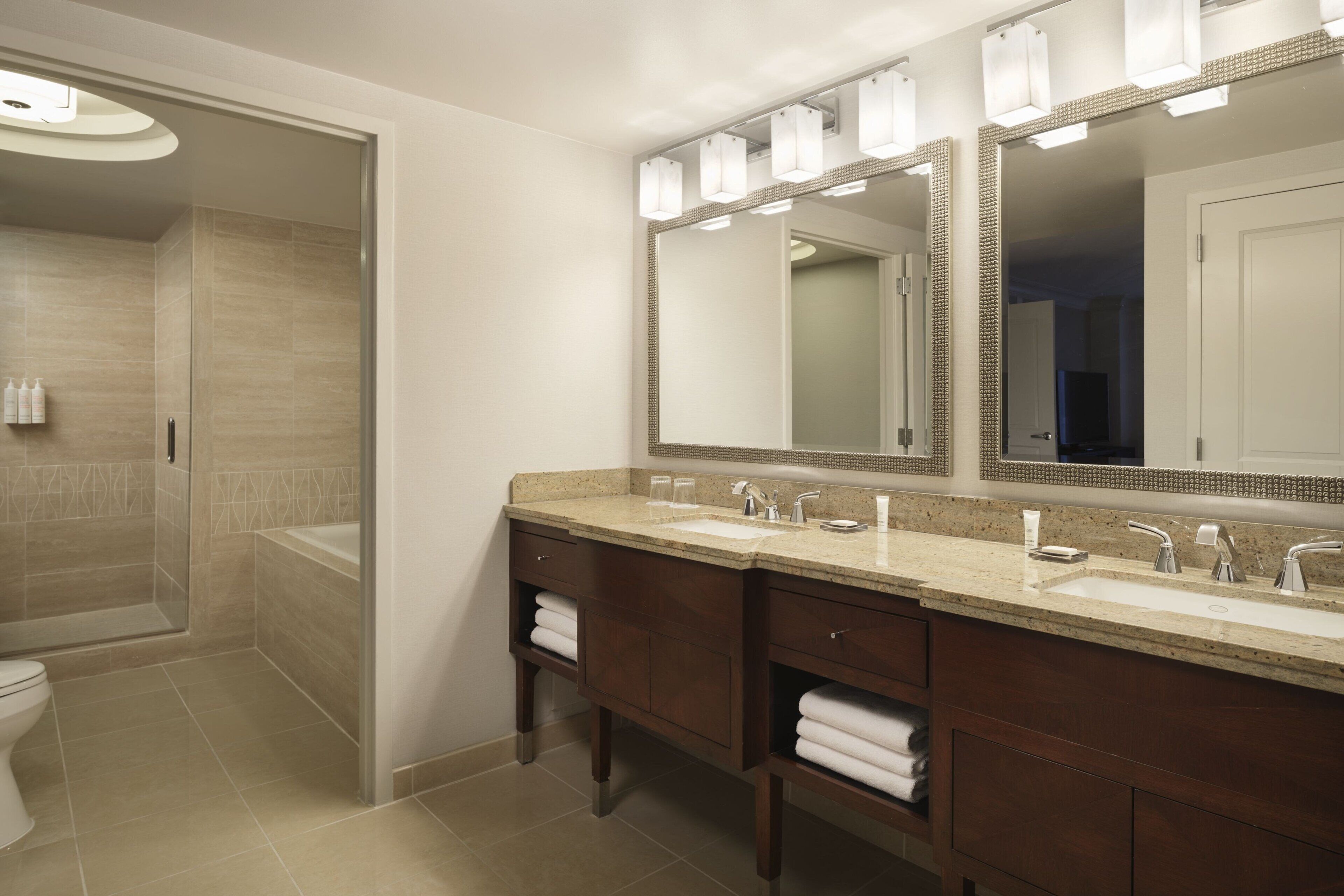 combined shower/bathtub, free toiletries, hair dryer, towels