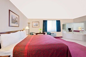 套房, 1 張特大雙人床, 非吸煙房 | 熨斗/熨衫板、嬰兒床 (收費)、摺床/加床 (收費)、免費 Wi-Fi