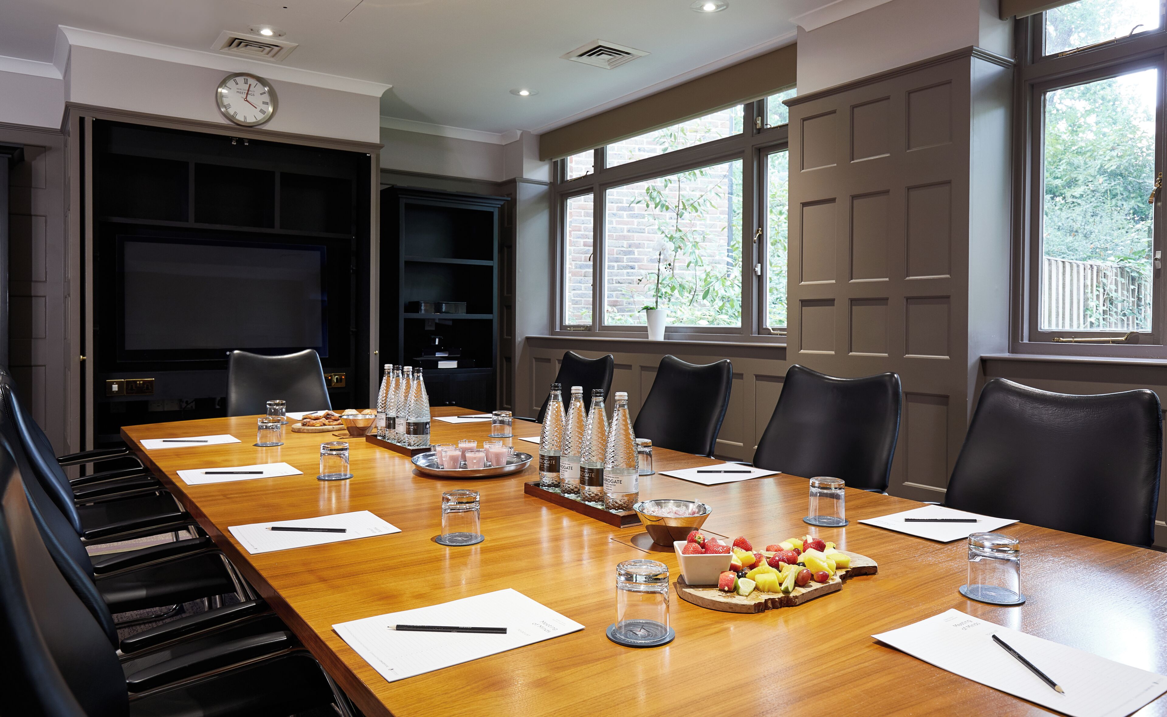 Meeting facility