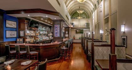 DoubleTree by Hilton Chicago - North Shore Conference Center