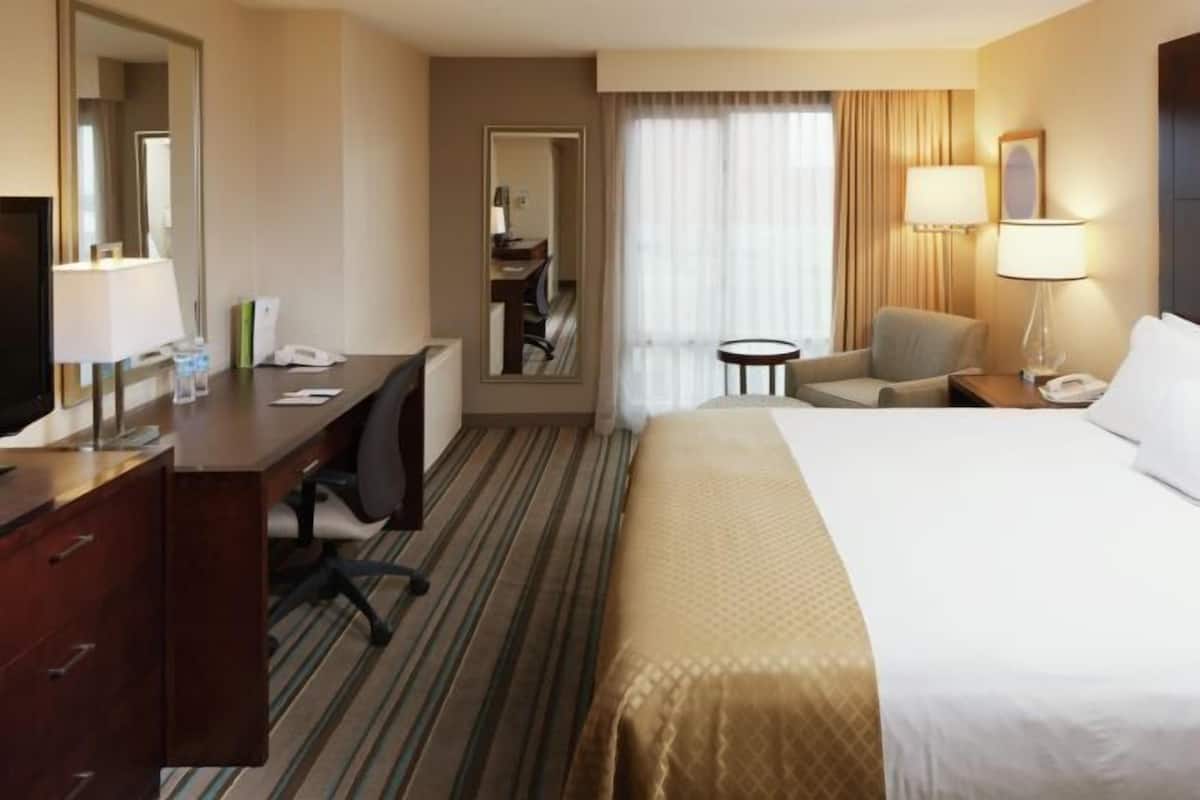 Ropa de cama de alta calidad y camas con pillow-top