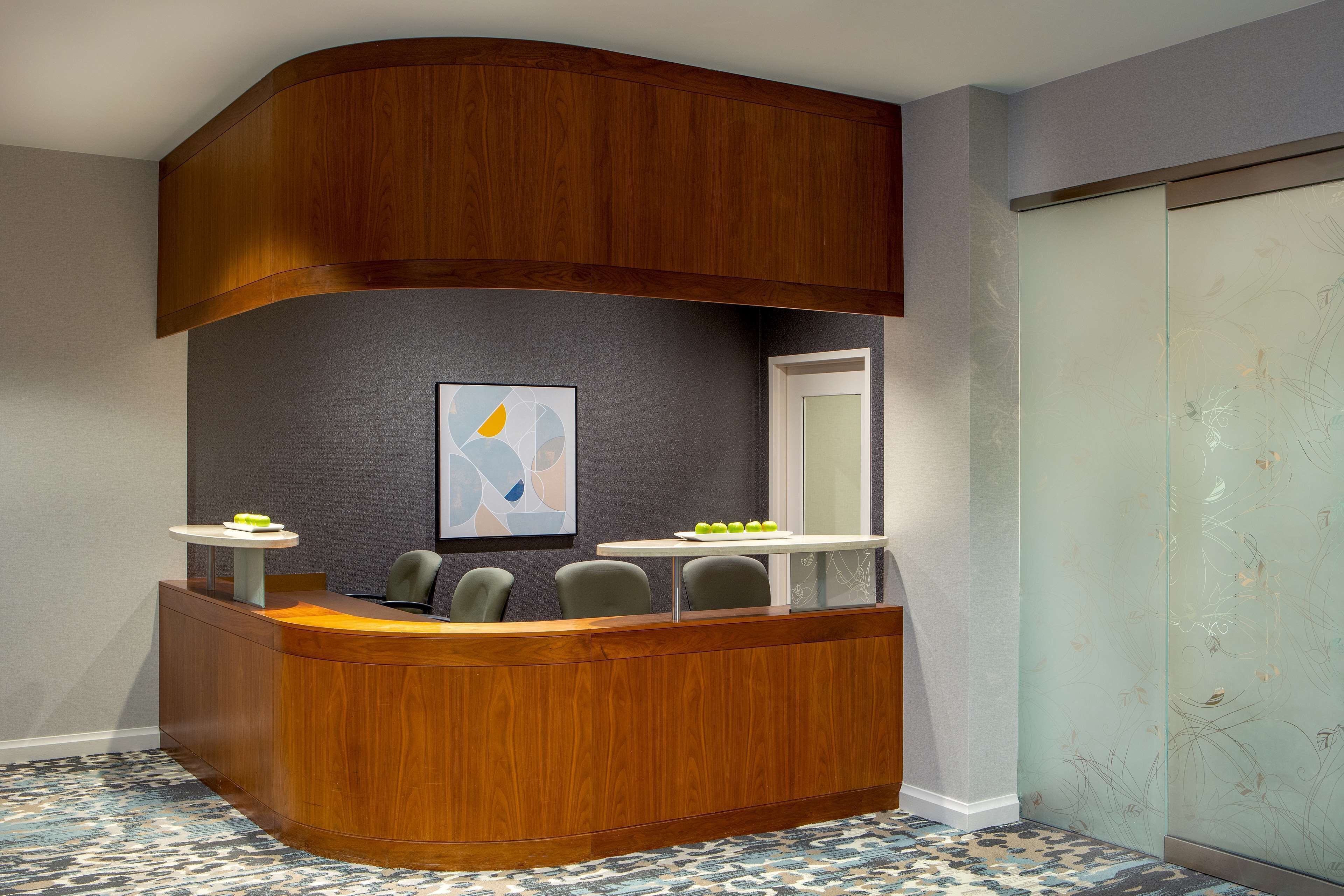 Photo - DoubleTree by Hilton Hotel and Conference Center Chicago North Shore